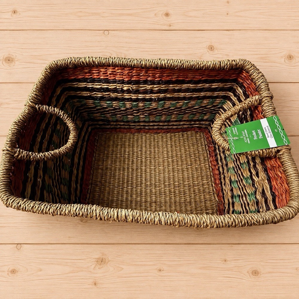 Handwoven Natural Seagrass Storage Basket[K] - Picture 8 of 9